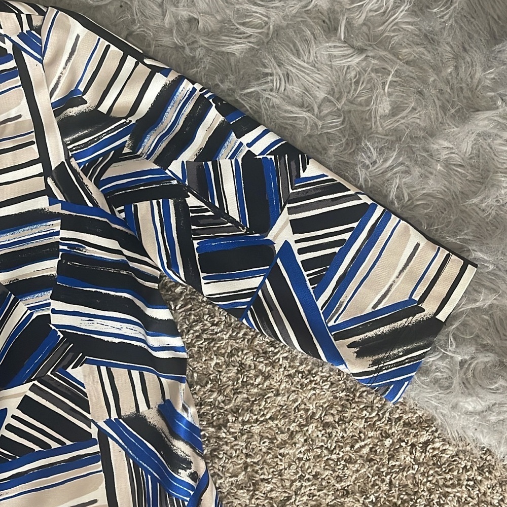 Kasper Blue and Black Abstract Top Button Jacket - Picture 6 of 7